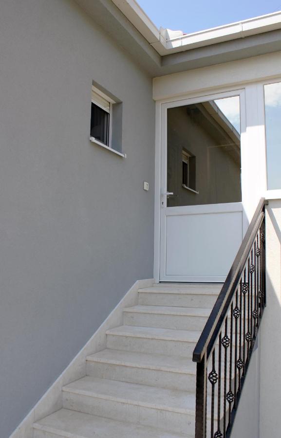Apartman Cicibella Kaštela Exterior foto